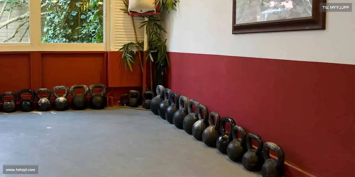 <strong>beats365</strong>挥动球拍 / 奔跑赛场，每一次拼搏都闪耀光芒！🎾🏃